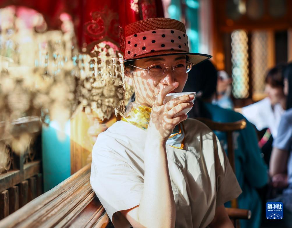 网站扎金花